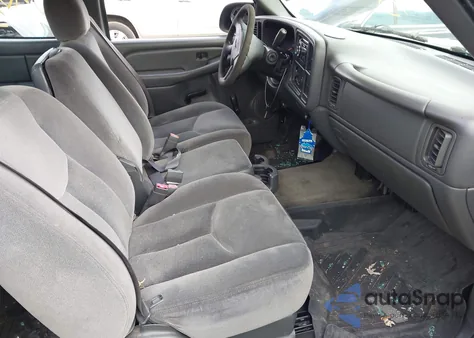 2003 GMC Sierra 1500 z USA, uszkodzony, nr VIN 2GTEC19XX31344852